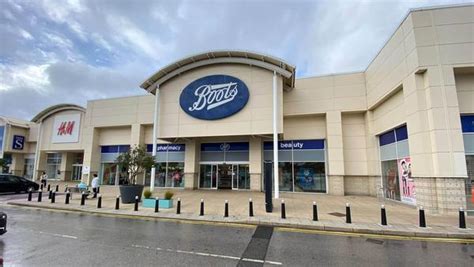 boots new mersey speke.